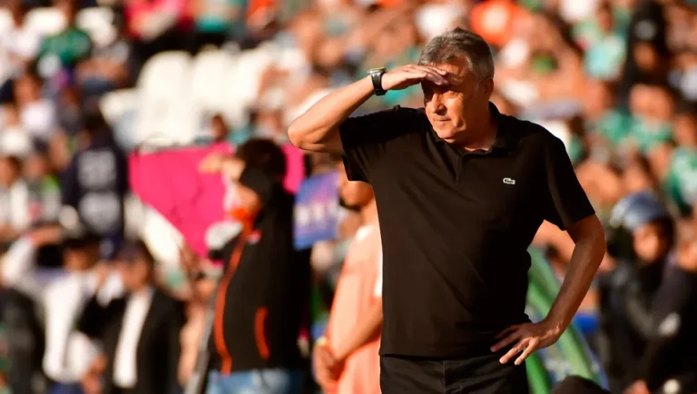 Rayados anuncia oficialmente a Domènec Torrent como director técnico