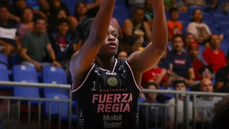 Fuerza Regia Femenil logra su quinta victoria consecutiva tras vencer a Freseras