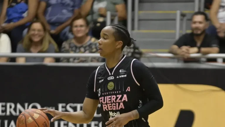 Fuerza Regia Femenil cae ante Panteras en el inicio de la LNBP