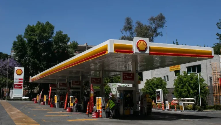 Petro-7 acuerda adquirir negocio de gasolineras de Shell Mobility en México