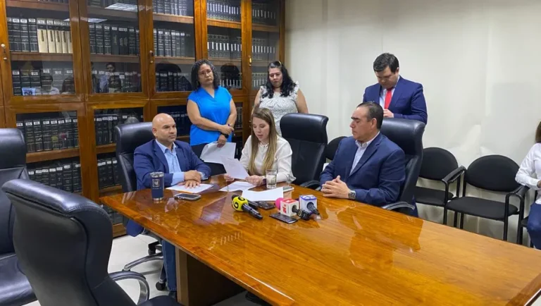 Congreso Local avala ajuste al gasto de servicios médicos mayores para diputados de más de 70 años