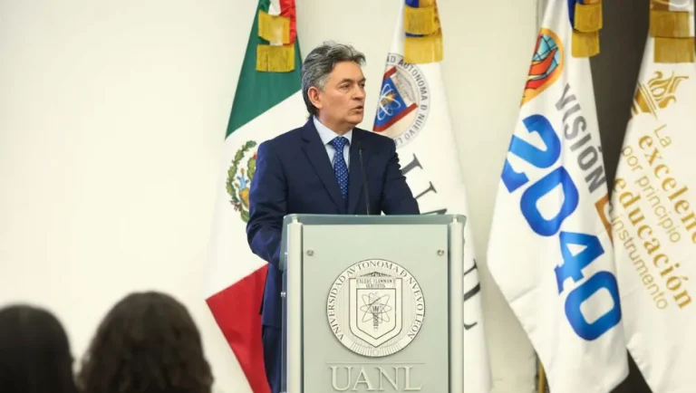 Juan Paura es designado como titular de la Secretaría de Economía en NL