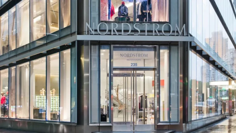 Liverpool compra Nordstrom y entra al mercado estadounidense
