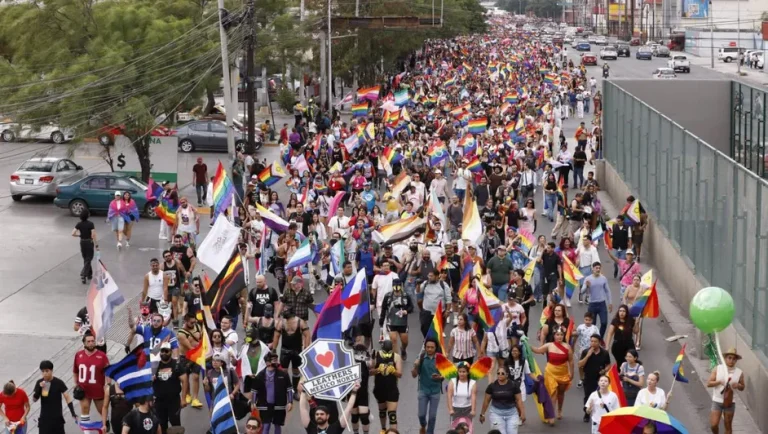 Así se vivió la Marcha de la Diversidad 2025 en Monterrey