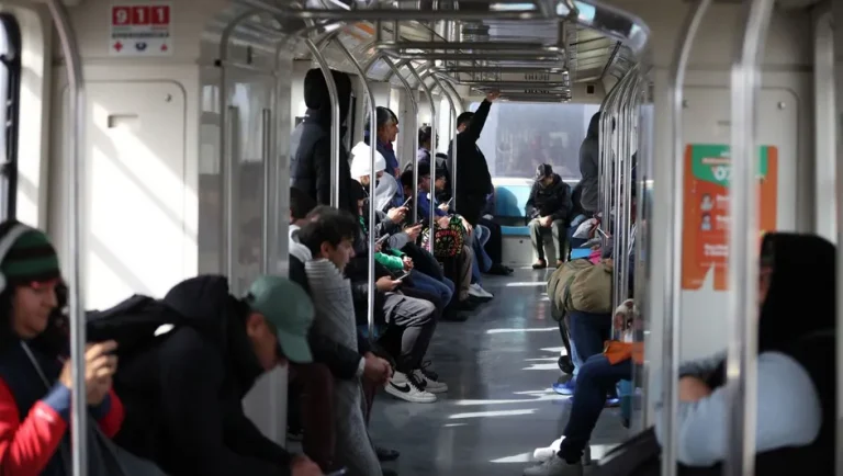 Sistema Metrorrey registra decremento del 25% de pasajeros transportados en el 2025