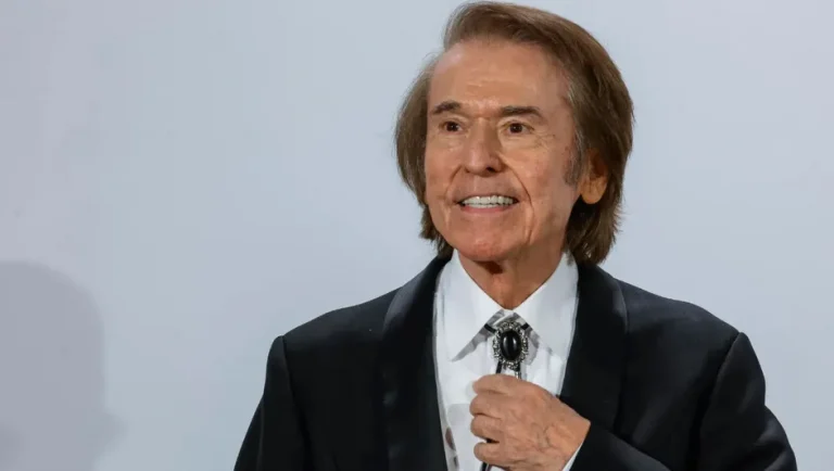 Raphael tendrá homenaje en los Latin Grammy 2025