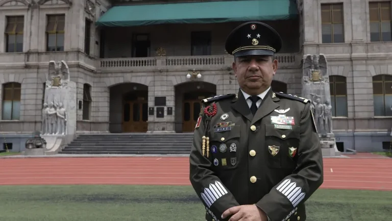 Sheinbaum pide humanismo, liderazgo y valores en las fuerzas armadas: Rector de la Universidad del Ejército