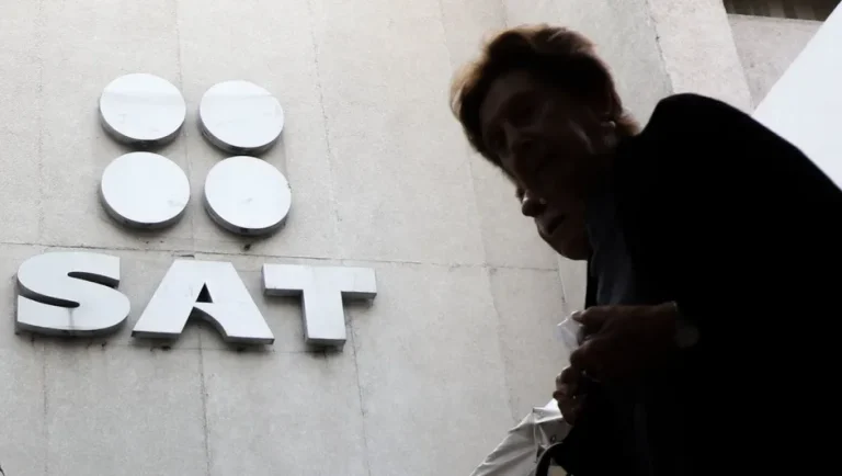 Reconoce SAT a empresas que cumplieron con la presentación del dictamen fiscal 2024