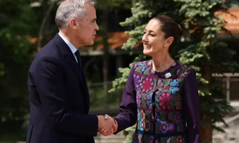 Primer ministro de Canadá visitará México tras llamada telefónica con Sheinbaum