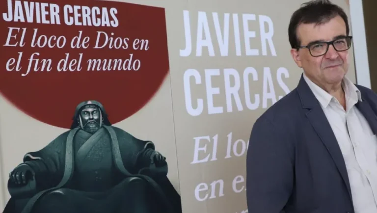 Javier Cercas presenta el libro «El loco de Dios en el fin del mundo»