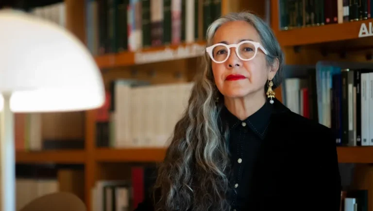 Cristina Rivera Garza recuerda a su hermana Liliana en El Colegio Nacional