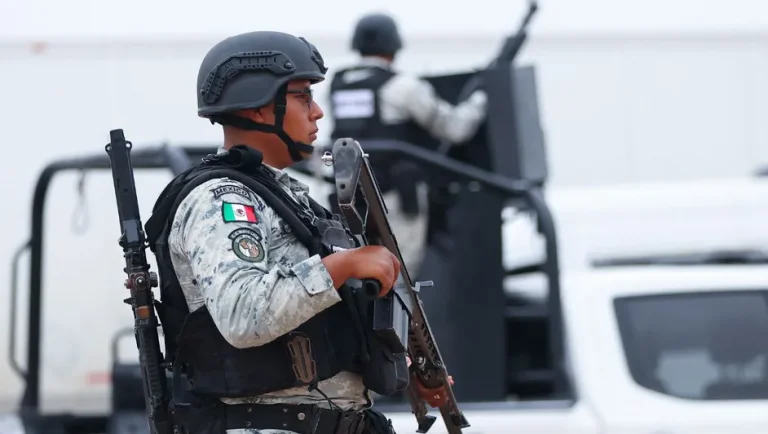 Autoridades federales llevan a cabo fuerte operativo en predio de Apodaca