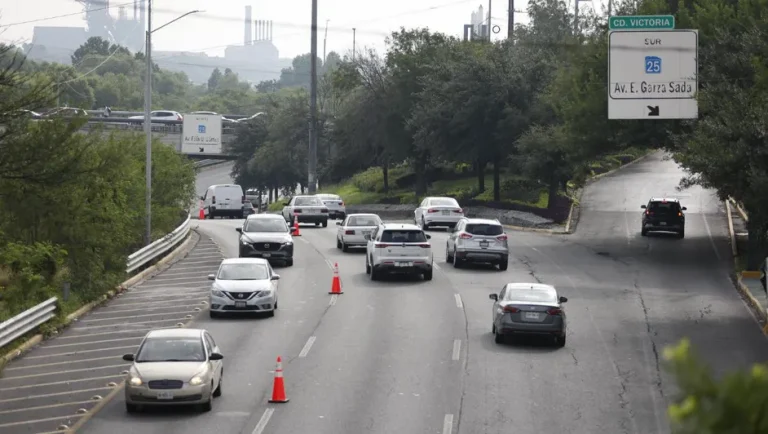 Monterrey ampliará hasta agosto contraflujo en Morones Prieto