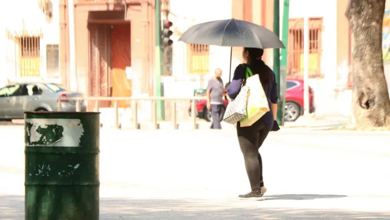 Prevén temperaturas cálidas este lunes para Monterrey y su área metropolitana