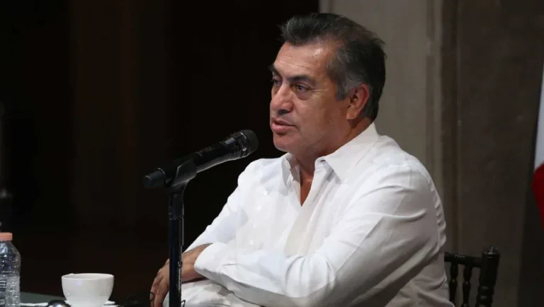 Prenden fuego en casa de Jaime Rodríguez, ‘El Bronco’ en García, NL
