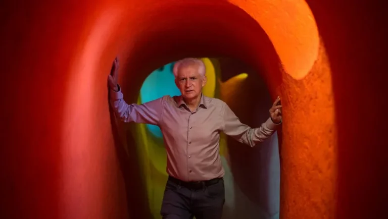 Javier Senosiain participa en la exposición internacional Ground/work 2025