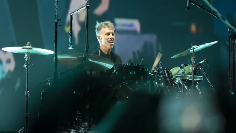 Matt Cameron, baterista de Pearl Jam, anuncia su salida tras 27 años en la banda