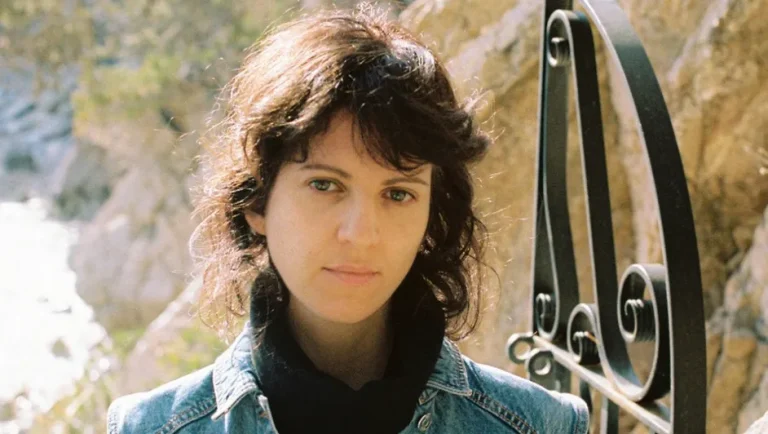 Gabriela Escobar Dobrzalovski, ganadora del Premio Juan Carlos Onetti, presenta en México ‘Si las cosas fuesen como son’