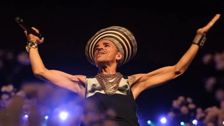 Rubén Albarrán, de Café Tacvba, llama a boicotear Spotify por invertir en tecnología militar