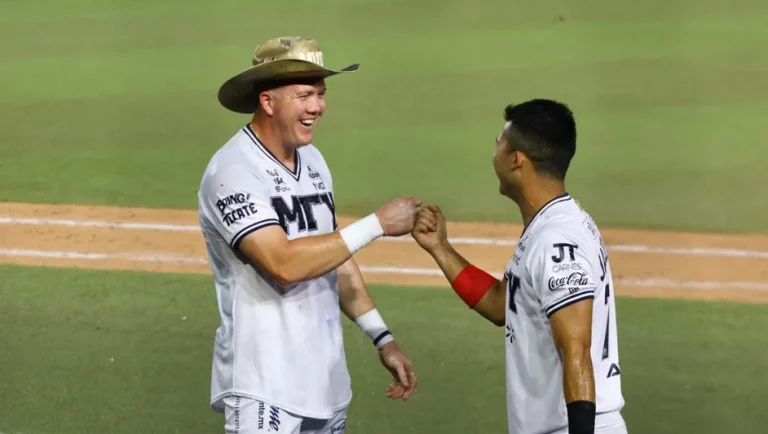Sultanes de Monterrey se lleva el triunfo frente a Rieleros de Aguascalientes