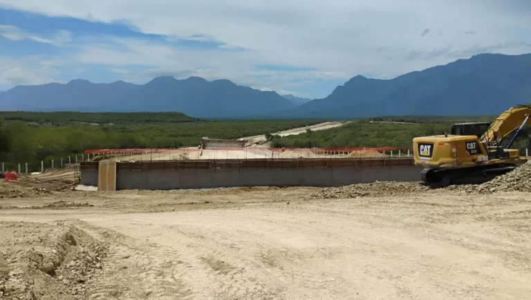 Carretera Interserrana será de cuota para transporte de carga; invertirá Federación 7 mil 500 mdp