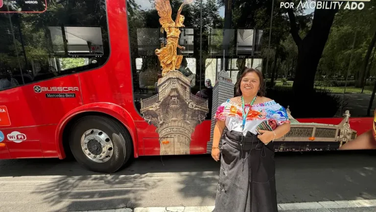 Artesanas recorren la CdMx en Turibus Arte y Cultura