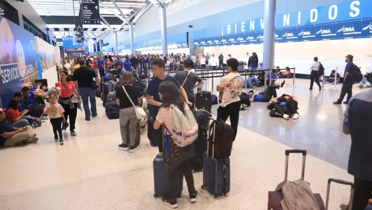 Lidera OMA alza aeroportuaria con registro de 7.1% en julio