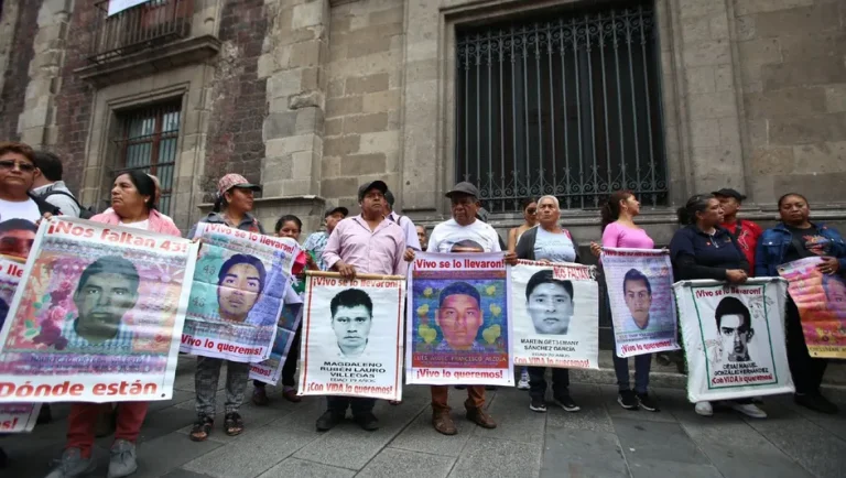 Caso Ayotzinapa: Líneas de investigación que padres de los normalistas piden seguir