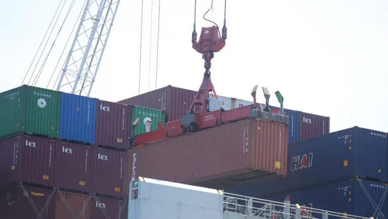 México propondría incluir el trabajo forzoso en la revisión del T-MEC