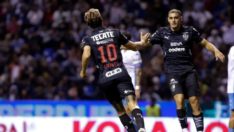 Rayados de Monterrey emociona a su afición con paso firme en el Apertura 2025