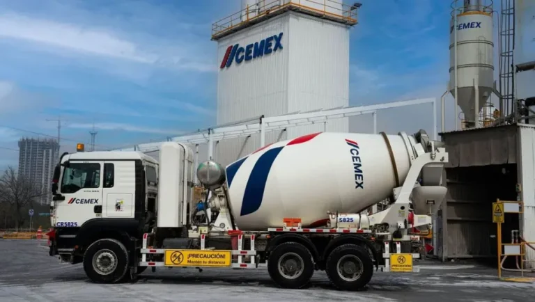 Cemex vende sus operaciones en Panamá y expande participación en Estados Unidos