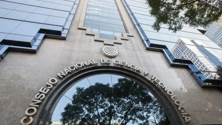 ASF denuncia ante la FGR irregularidades en Conacyt