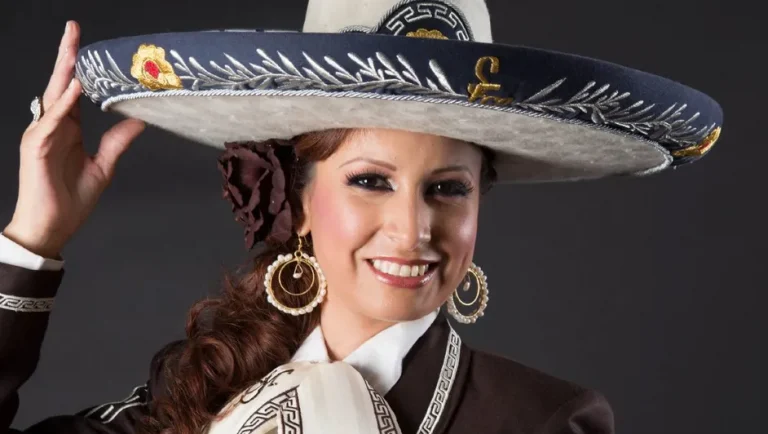 Muere la cantante Charito Casas, ícono del mariachi en México