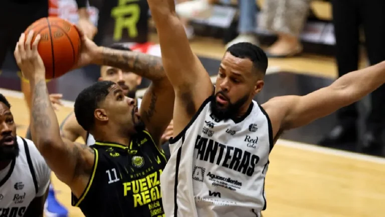 Fuerza Regia toma ventaja en la Final de Zona ante Panteras en la LNBP