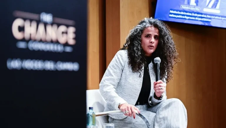 “Creo en el poder del futbol más que en el de la política”: Honey Thaljieh