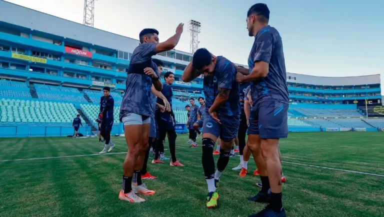 Luego de tres semanas de pausa, Jaiba Brava retoma entrenamientos en el Estadio Tamaulipas