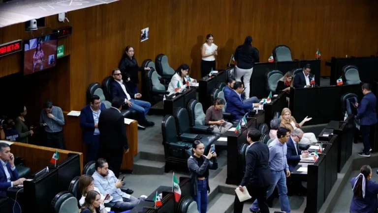 Diputados de NL aseguran que seguirán exhibiendo los pendientes del gobierno estatal
