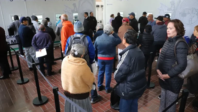 Siete de once municipios metropolitanos de NL descartan aumento al predial en 2026