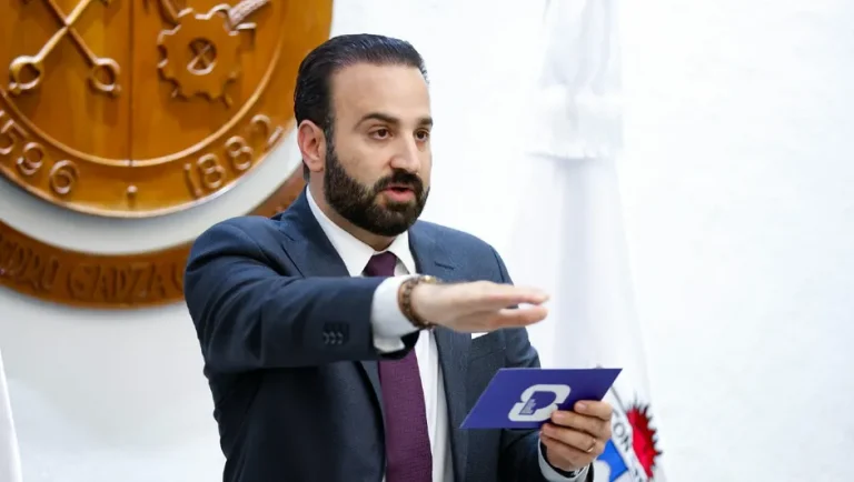 Mauricio Farah toma protesta como alcalde sustituto de San Pedro