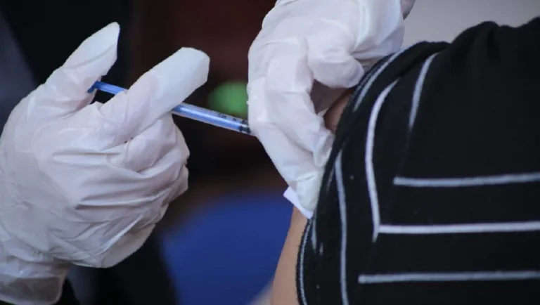 Autoridades de salud distribuyen más de 37 mil vacunas BCG en Tamaulipas; llegarán más dosis en los próximos días