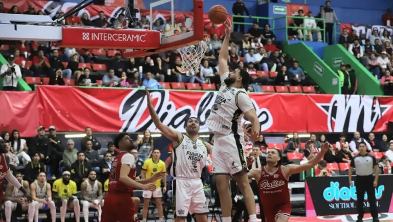 Fuerza Regia vence a Diablos Rojos en el Juego 1 de la Gran Final de la LNBP