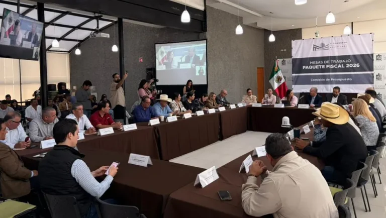 Alcaldes de Nuevo León buscan mayor presupuesto en 2026
