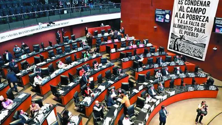 Senado aprueba nueva Ley General de Aguas entre confrontaciones y 68 cambios