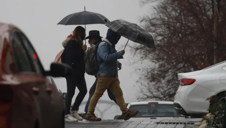 Pronostican lluvia y descenso de temperatura para este domingo en Mty
