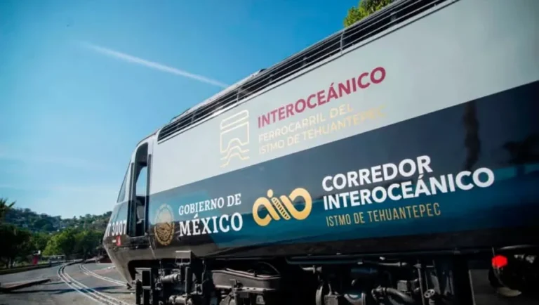 Inauguran ruta sur del tren de pasajeros ‘El Tehuanito’ en el Istmo de Tehuantepec