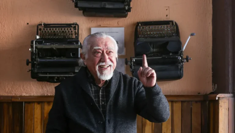 Agustín Monsreal, Premio Nacional de Artes y Literatura, reflexiona sobre su trayectoria