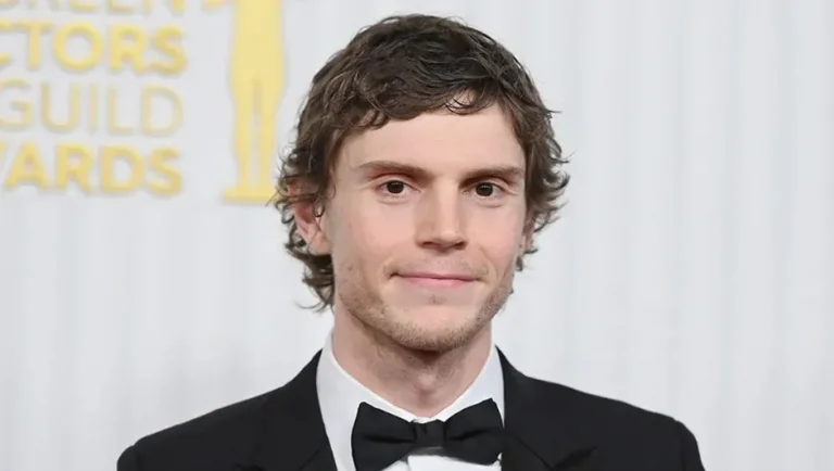 Evan Peters expresa expectativa y nerviosismo por la temporada 13 de American Horror Story