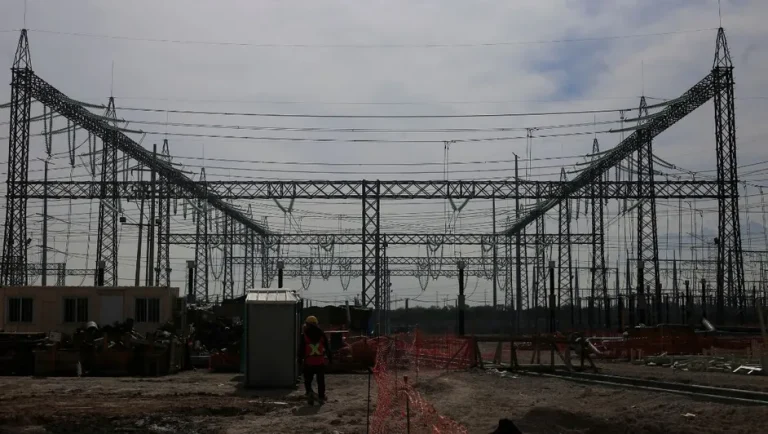 Sector eléctrico y metalúrgico, principales contaminantes en Nuevo León