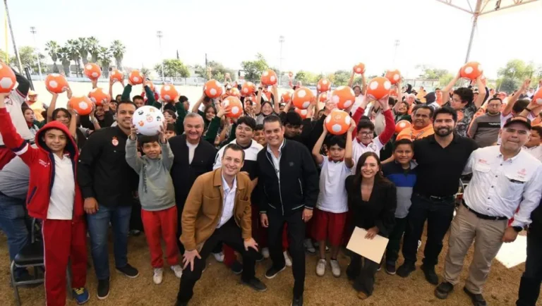 Inician construcción de cancha deportiva en Guadalupe