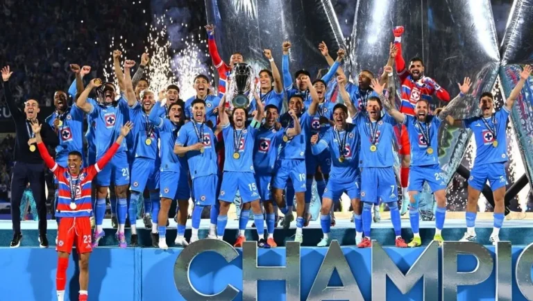 Cruz Azul deja Ciudad Universitaria tras un año de récords históricos